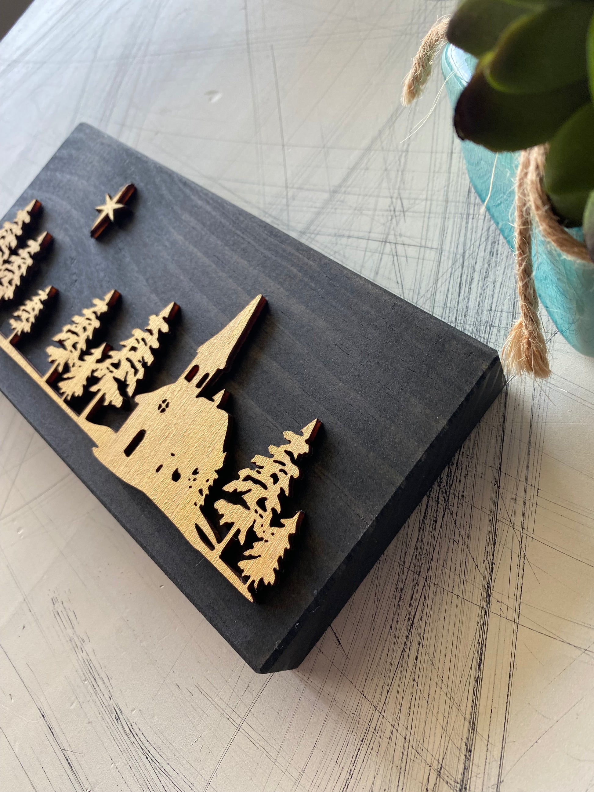 Christmas church scene - handmade mini wood sign - Novotny Designs