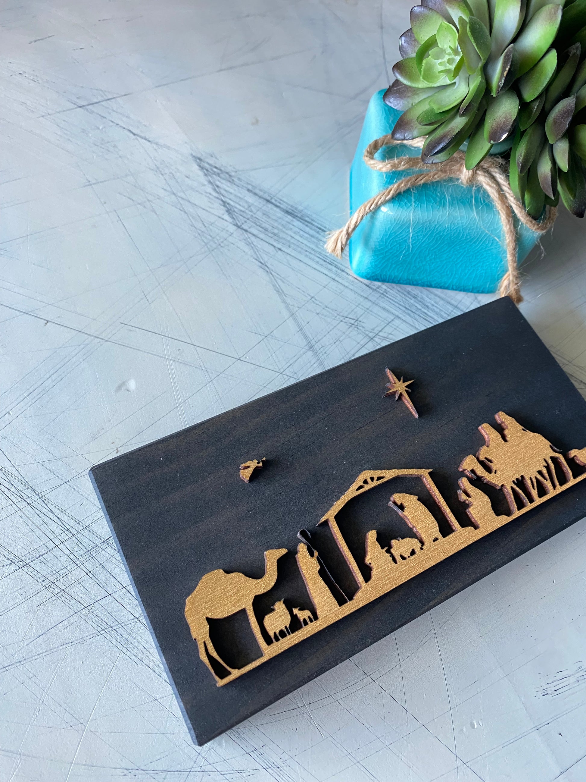 Nativity scene - handmade mini wood sign - Novotny Designs