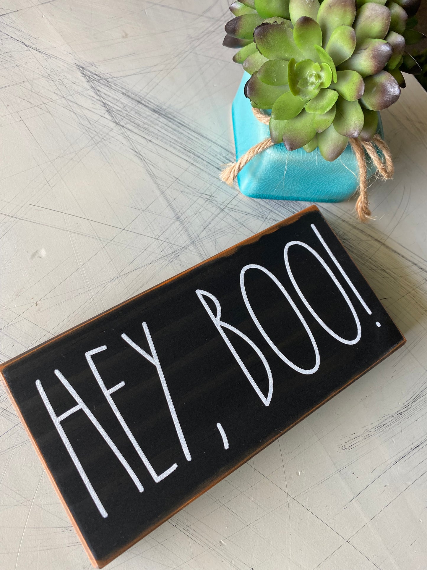 Hey, boo! - Halloween handmade mini wood sign