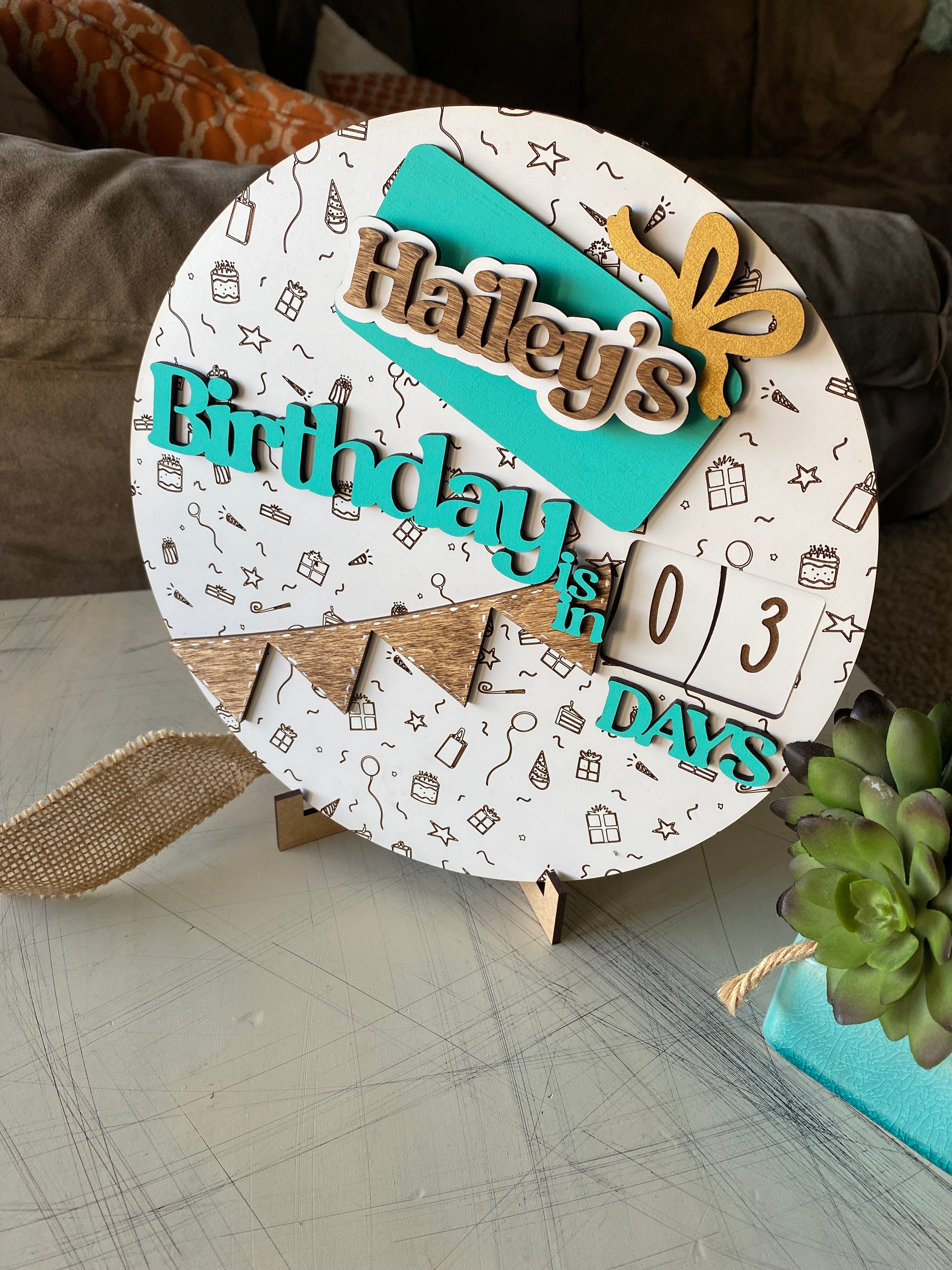 Customizable Family Birthday Countdown Sign - Novotny Designs - countdown calendar with self-contained numbers