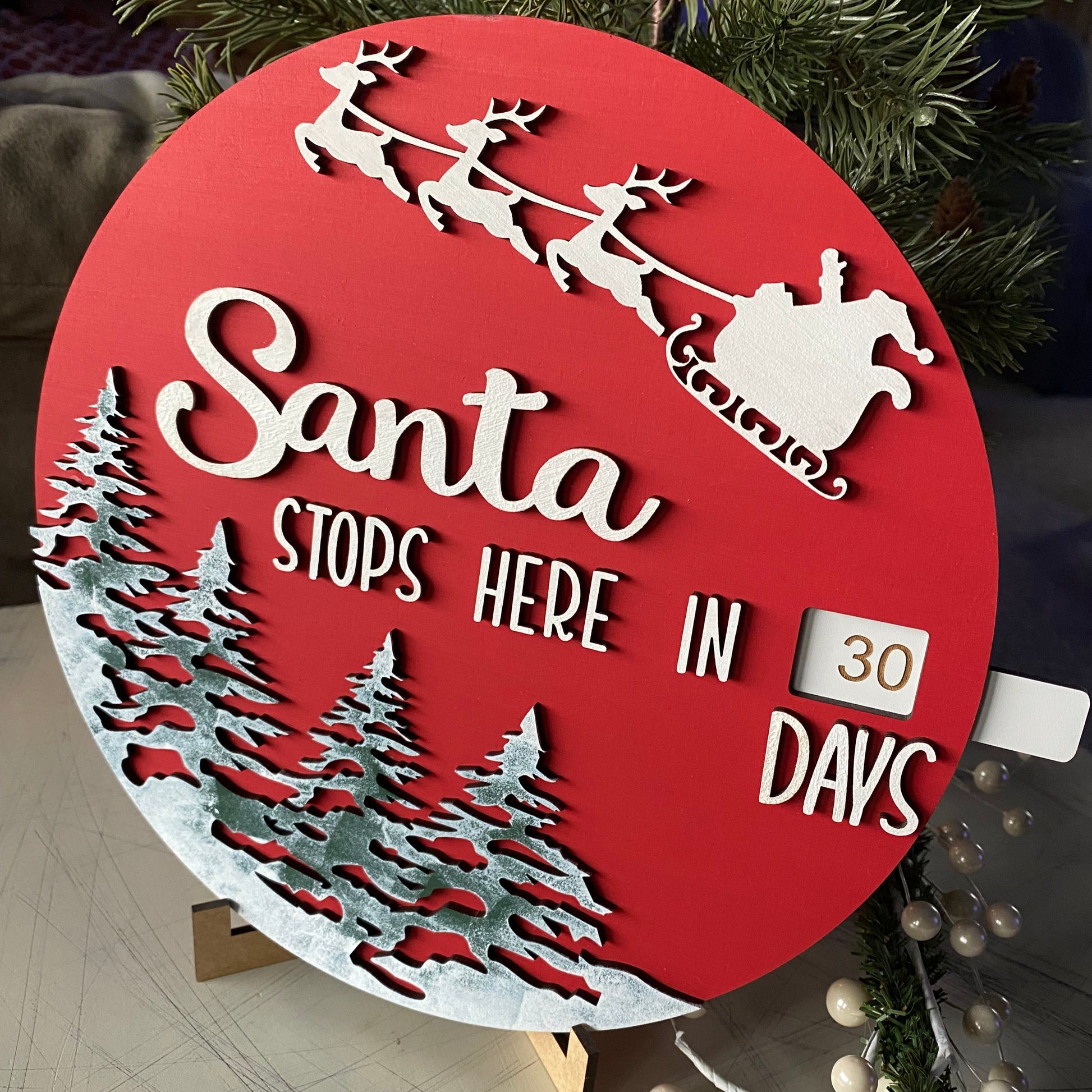 Christmas countdown calendar sign - Santa stops here in...days - Novotny Designs