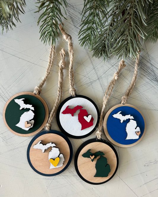 Small handmade Michigan round ornament with heart by Novotny Designs