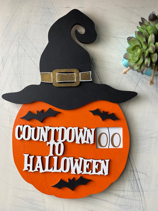 Halloween countdown calendar with self-contained numbers